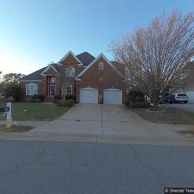 1913 Governors Pointe Dr, Suffolk, VA 23436