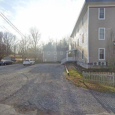 2 Lindbergh Rd, Ringoes, NJ 08551