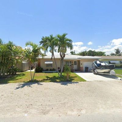 2001 Ne 17 Th Way, Fort Lauderdale, FL 33305