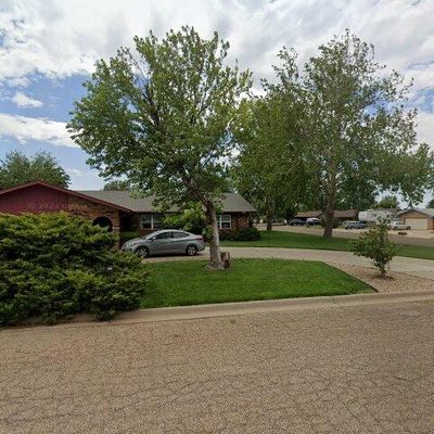 2001 P R Lyons Ave, Clovis, NM 88101