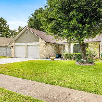 201 Applewood Dr, Pflugerville, TX 78660