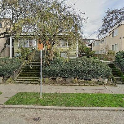 2012 Franklin Ave E, Seattle, WA 98102