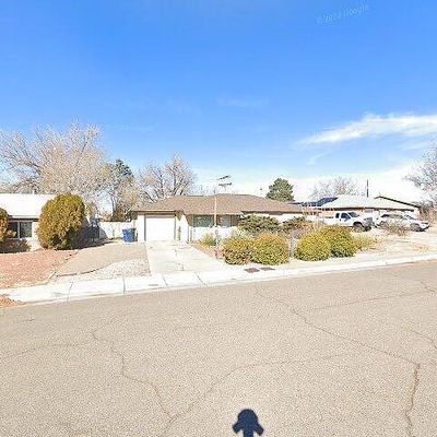 2057 Virginia St Ne, Albuquerque, NM 87110