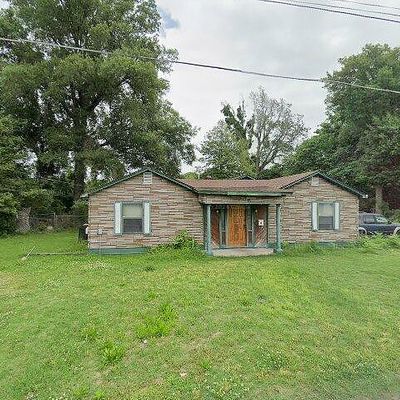 206 Chance St, Kennett, MO 63857