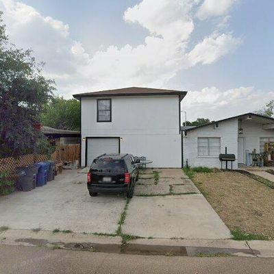 206 Sevilla Loop, Laredo, TX 78043