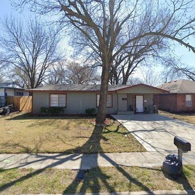 1736 Sharon St, Arlington, TX 76010