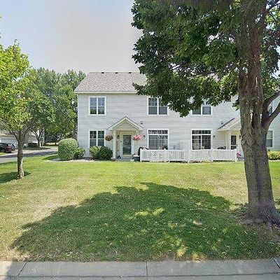 1743 Countryside Dr, Shakopee, MN 55379