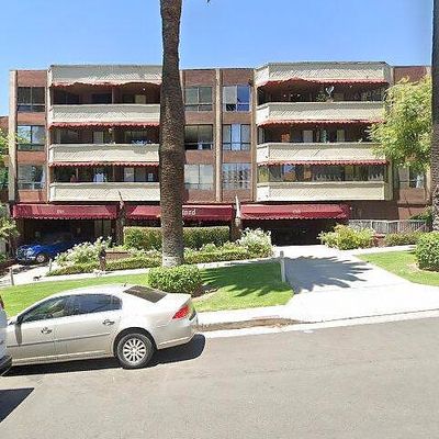 1745 Camino Palmero St #114, Los Angeles, CA 90046