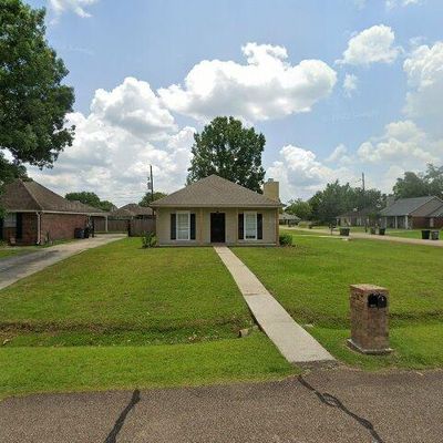 17510 Nine Oaks Ave, Baton Rouge, LA 70817