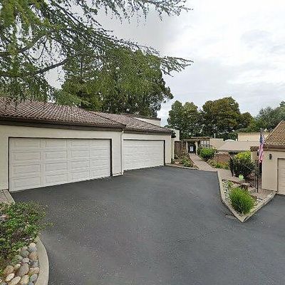 18 Fairway Pl, Pleasant Hill, CA 94523