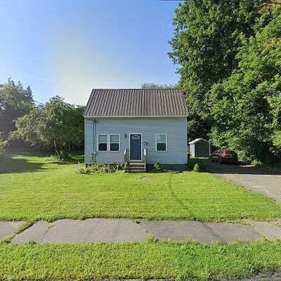 18 High St, Waterville, ME 04901