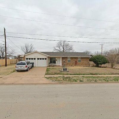 1824 Pearlie Dr, Wichita Falls, TX 76306