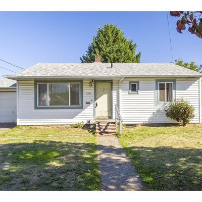 1842 Se 92 Nd Ave, Portland, OR 97216