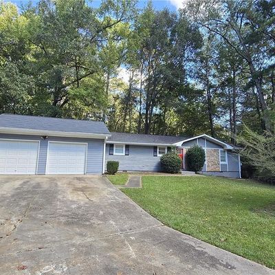 1858 Vauxhall Dr, Lithonia, GA 30058