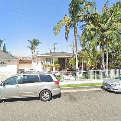 22119 Wardham Ave, Hawaiian Gardens, CA 90716