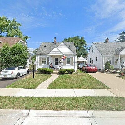 22154 Brittany Ave, Eastpointe, MI 48021