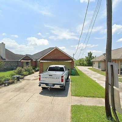 22650 Aidan Rd, Plaquemine, LA 70764