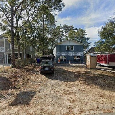 227 Ne 37 Th St, Oak Island, NC 28465