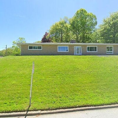 2305 Lakeside Dr, Erie, PA 16511