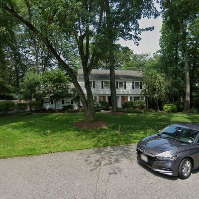 234 Navajo Ct, Wyckoff, NJ 07481