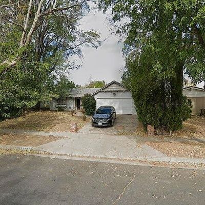 23819 Hartland St, West Hills, CA 91307