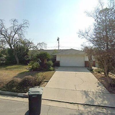 2413 Driller Ave, Bakersfield, CA 93306