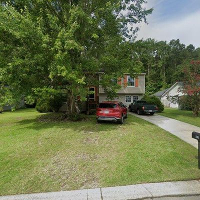 242 Apache Dr, Summerville, SC 29483