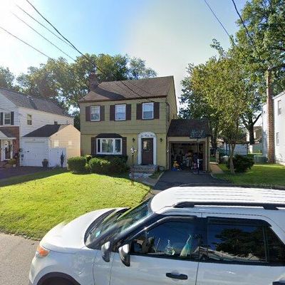 243 Longview Rd, Union, NJ 07083