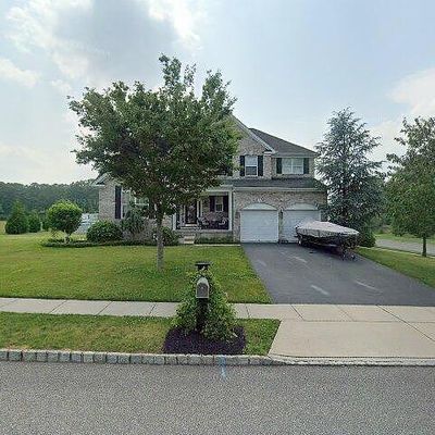 2434 Coronado Dr, Vineland, NJ 08360