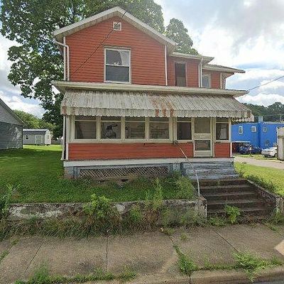 207 S Ray St, New Castle, PA 16101