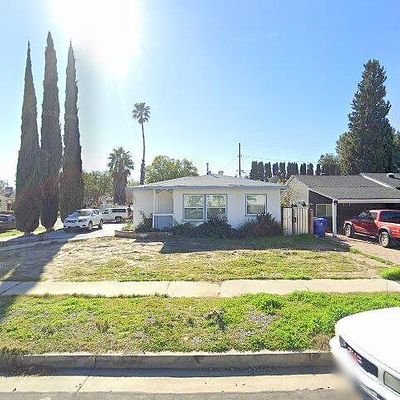 21000 Stagg St, Canoga Park, CA 91304