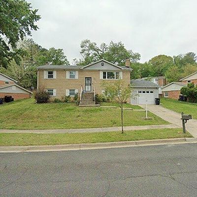 2105 Trafalgar Dr, Fort Washington, MD 20744