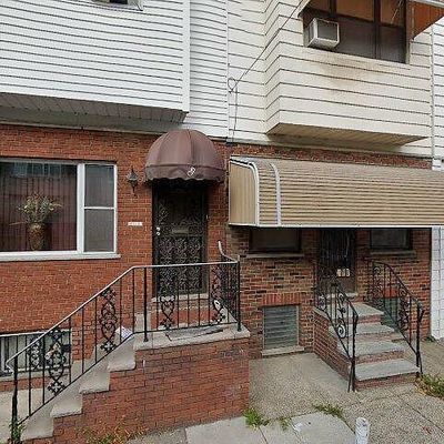 2110 S Lambert St, Philadelphia, PA 19145