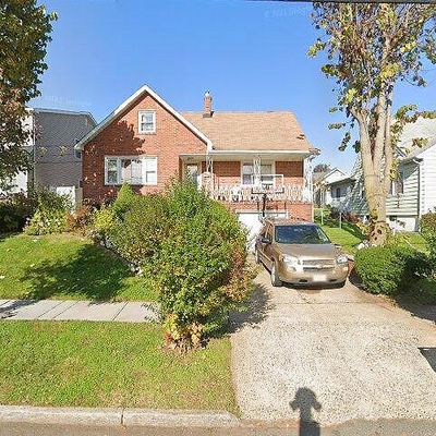 2121 Caroline Ave, Linden, NJ 07036