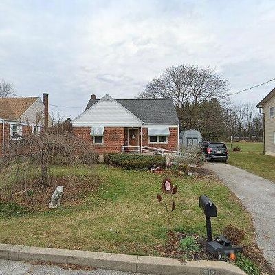 2121 Hess Rd, York, PA 17404