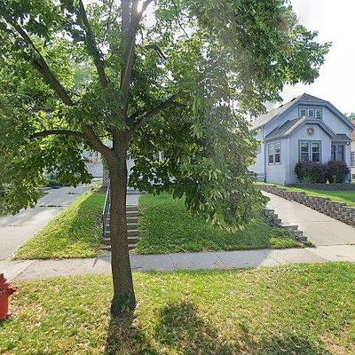 2142 N 61 St St, Milwaukee, WI 53213