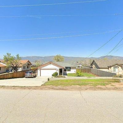 21530 Silver Dr, Tehachapi, CA 93561