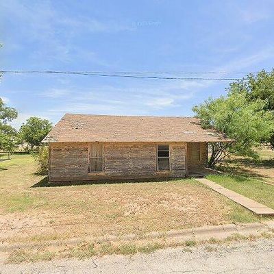 216 Gray St, Coleman, TX 76834