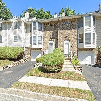 22 Brookstone Cir, Morris Plains, NJ 07950