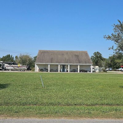 2697 Noel Rd, Church Point, LA 70525