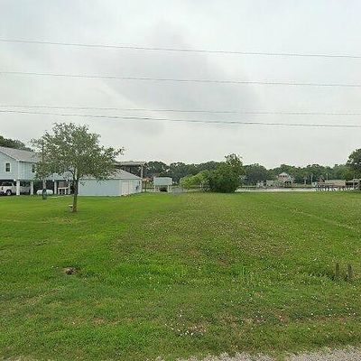 2699 County Road 291, Bay City, TX 77414