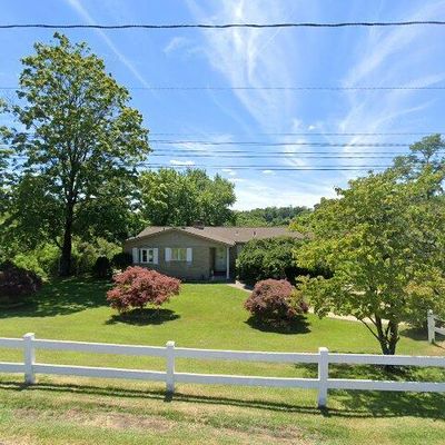 27 Rose Ave, Coraopolis, PA 15108