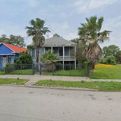 2714 Avenue K, Galveston, TX 77550