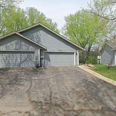 2730 River Woods Ln, Burnsville, MN 55337