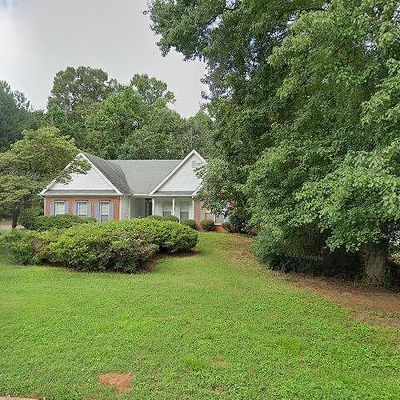 2797 Club Forest Dr, Conyers, GA 30013