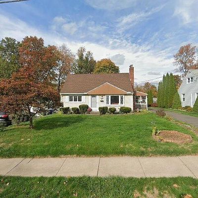 28 Superior Ave, Newington, CT 06111