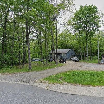 285 College Rd, Greene, ME 04236