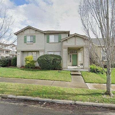 2902 W Creek Ln, Santa Rosa, CA 95407