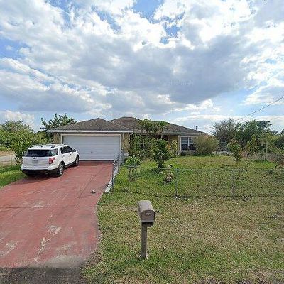 2915 21 St St Sw, Lehigh Acres, FL 33976