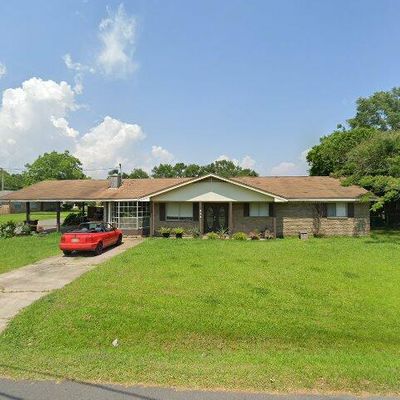 298 N Burke Ave, Long Beach, MS 39560